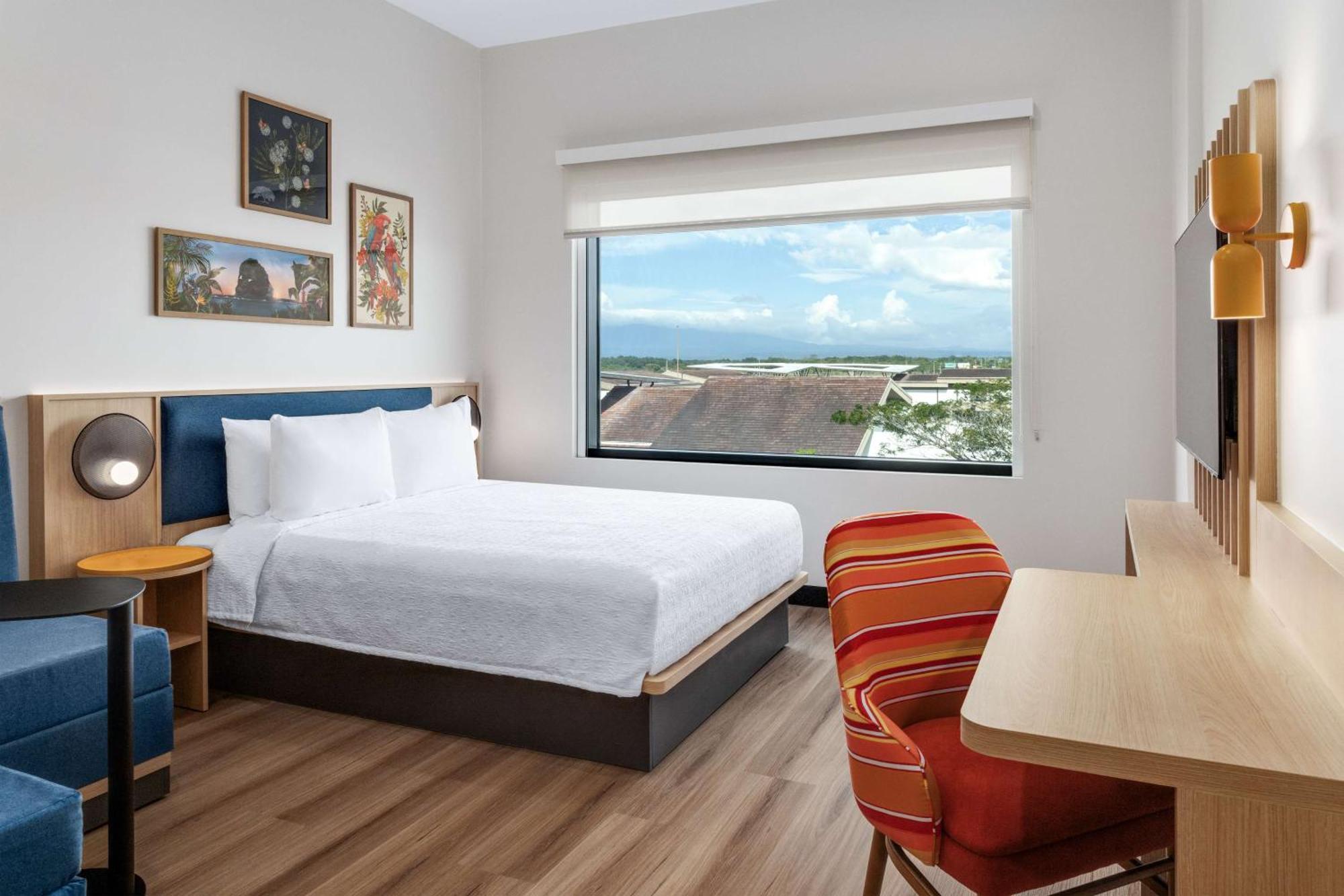 Hampton By Hilton Guanacaste Airport Hotel 3*